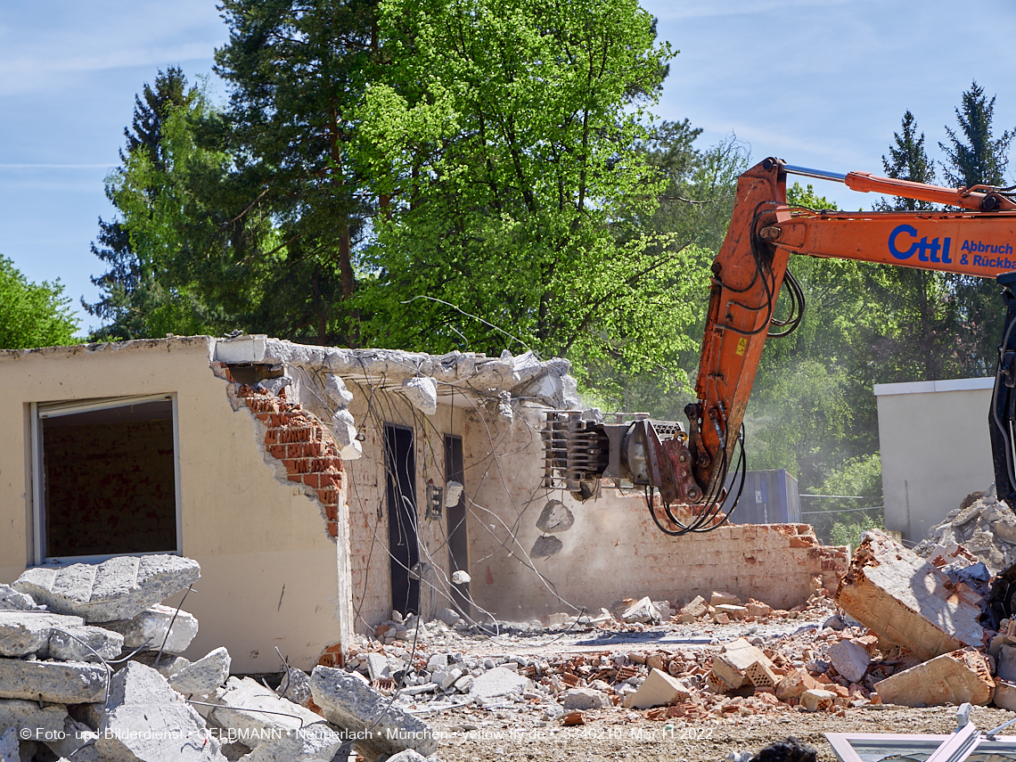 11.05.2022 - Baustelle am Haus für Kinder in Neuperlach